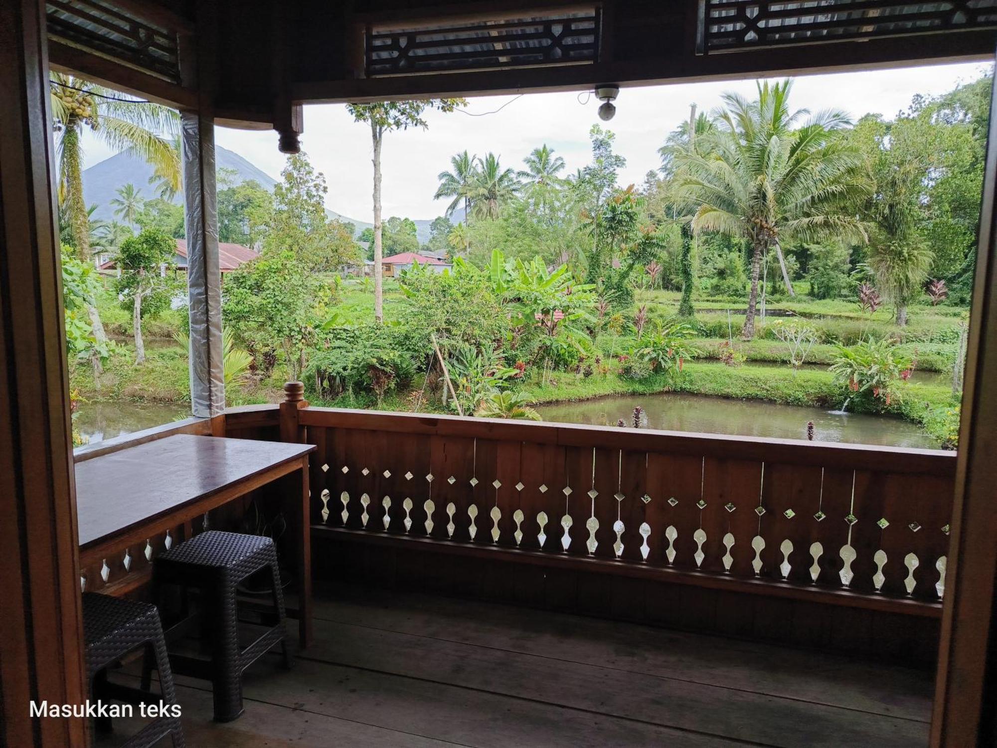 Talaga Tomohon Home Stay And Fishing Pond Екстер'єр фото